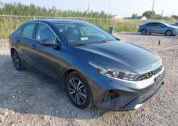 2022 KIA FORTE GT LINE