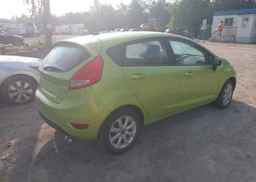 2011 FORD FIESTA SE