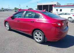 2017 CHEVROLET CRUZE LT
