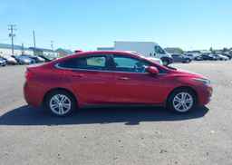 2017 CHEVROLET CRUZE LT