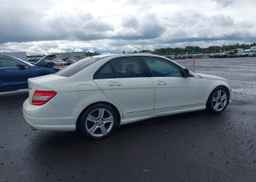 2009 MERCEDES-BENZ C 300