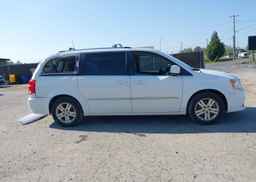 2017 DODGE GRAND CARAVAN CREW