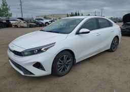 2023 KIA FORTE EX