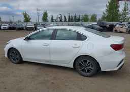 2023 KIA FORTE EX