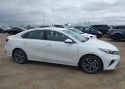 2023 KIA FORTE EX