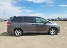 2012 TOYOTA SIENNA V6 7 PASSENGER