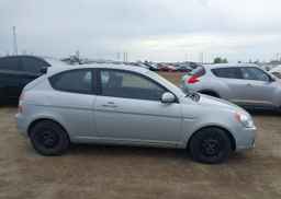 2010 HYUNDAI ACCENT GL