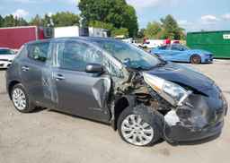 2017 NISSAN LEAF S