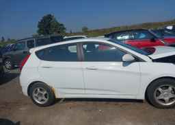 2015 HYUNDAI ACCENT GL