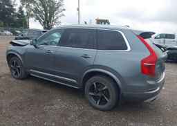 2017 VOLVO XC90 T6