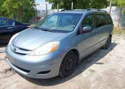 2007 TOYOTA SIENNA CE
