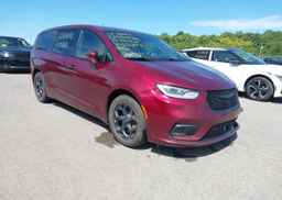 2022 CHRYSLER PACIFICA HYBRID TOURING L