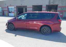 2022 CHRYSLER PACIFICA HYBRID TOURING L