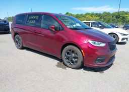 2022 CHRYSLER PACIFICA HYBRID TOURING L