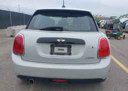 2017 MINI 5 DOOR COOPER
