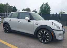 2017 MINI 5 DOOR COOPER