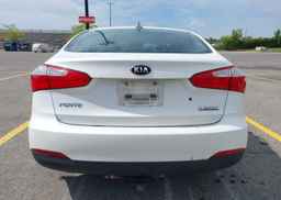 2016 KIA FORTE 1.8L LX