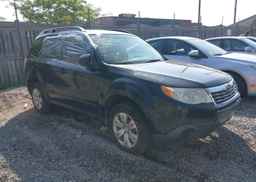2010 SUBARU FORESTER XS