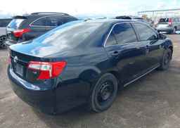 2014 TOYOTA CAMRY LE