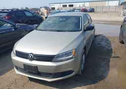 2013 VOLKSWAGEN JETTA 2.0L TRENDLINE