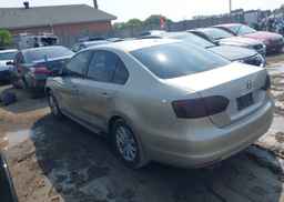 2013 VOLKSWAGEN JETTA 2.0L TRENDLINE