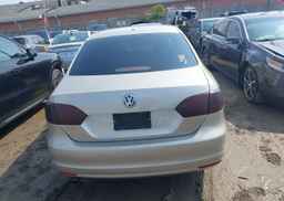 2013 VOLKSWAGEN JETTA 2.0L TRENDLINE