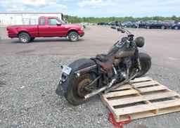 2002 HARLEY-DAVIDSON FLSTF