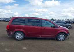 2014 DODGE GRAND CARAVAN SE