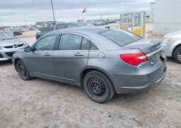 2012 CHRYSLER 200 LX