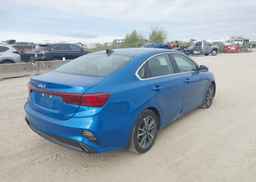 2022 KIA FORTE GT LINE