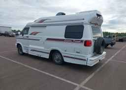 1997 DODGE RAM VAN B3500