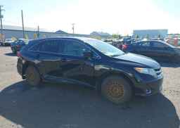 2014 TOYOTA VENZA LE