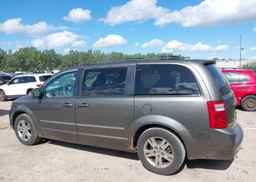 2010 DODGE GRAND CARAVAN SE