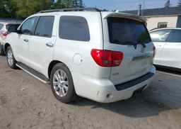2010 TOYOTA SEQUOIA PLATINUM