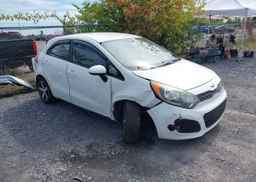 2013 KIA RIO