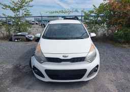 2013 KIA RIO