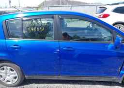 2012 NISSAN VERSA S