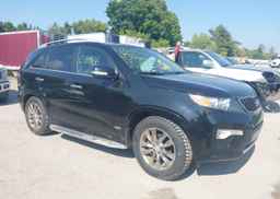 2013 KIA SORENTO SX