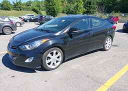 2013 HYUNDAI ELANTRA