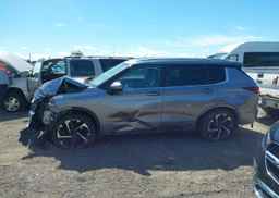 2022 MITSUBISHI OUTLANDER LE