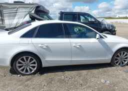 2014 AUDI A4 2.0 KOMFORT