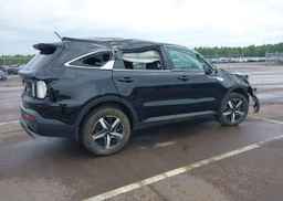 2022 KIA SORENTO 2.5L LX PREMIUM