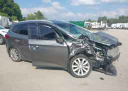 2014 KIA RONDO EX