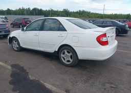 2003 TOYOTA CAMRY LE V6