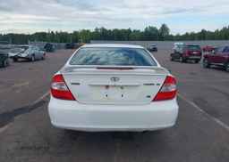 2003 TOYOTA CAMRY LE V6