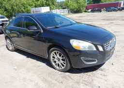2013 VOLVO S60 T5