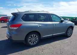 2016 NISSAN PATHFINDER