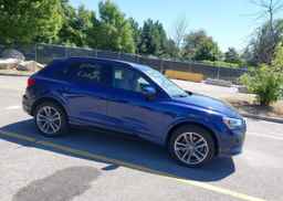 2022 AUDI Q3