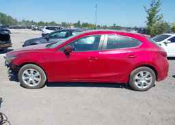 2017 MAZDA MAZDA3
