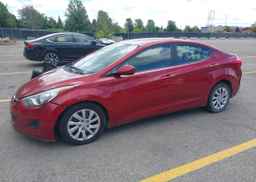 2013 HYUNDAI ELANTRA
